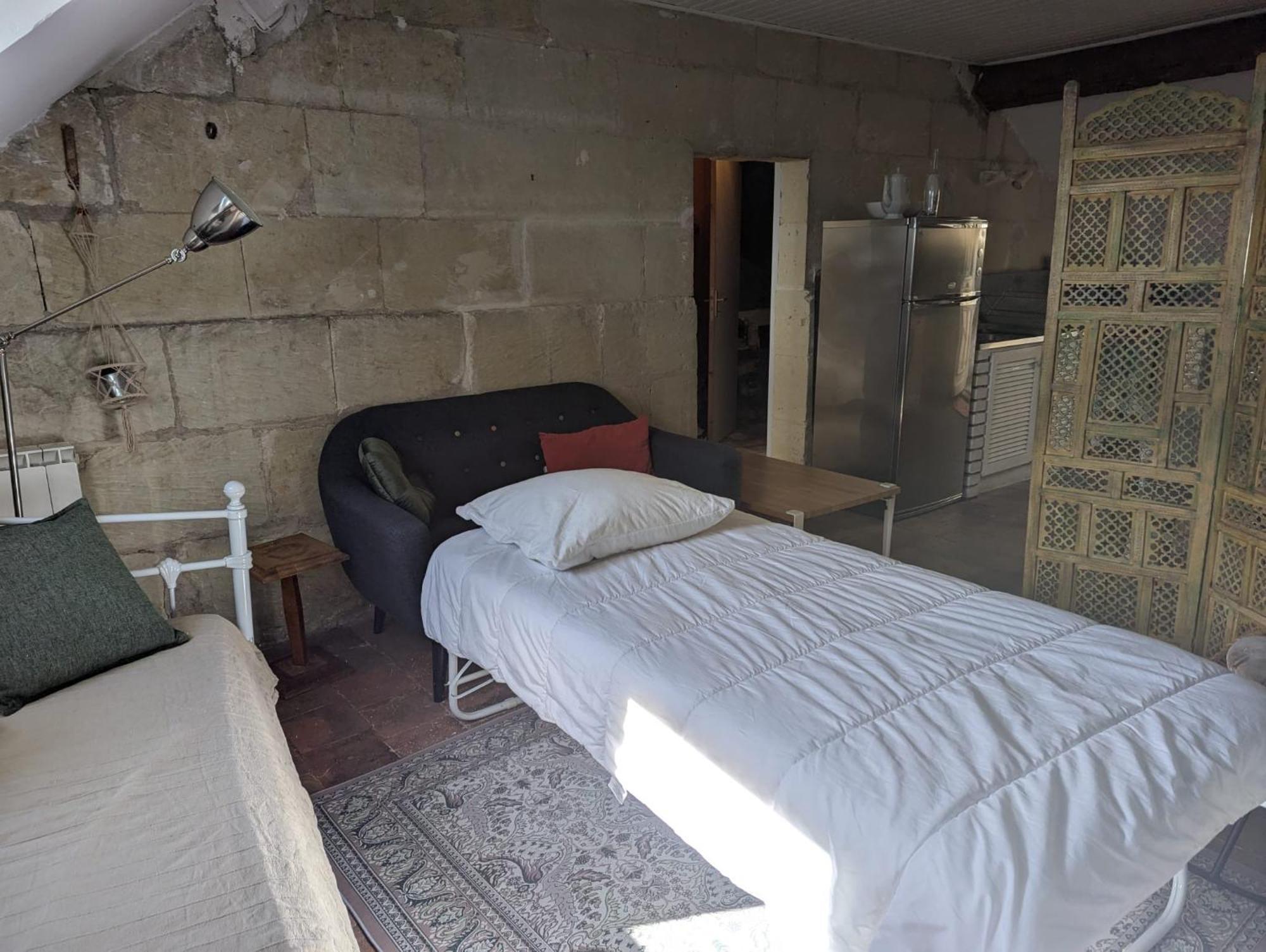 Appartement Des Hirondelles , Au Pied Du Chateau Chinon Buitenkant foto
